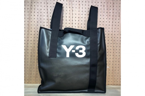 Y-3のワイスリー