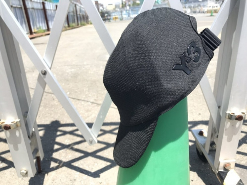 ストリートブランドのY-3