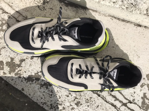 BALENCIAGAのバレンシアガ