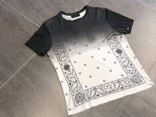 GIVENCHYのジバンシー