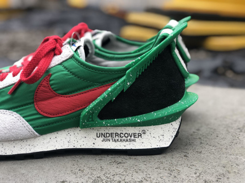 ドメスティックブランドのNIKE×UNDER COVER