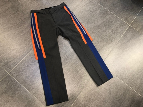 ALMOSTBLACKのオールモストブラック