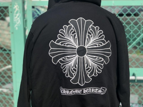 ラグジュアリーブランドのCHROME HEARTS
