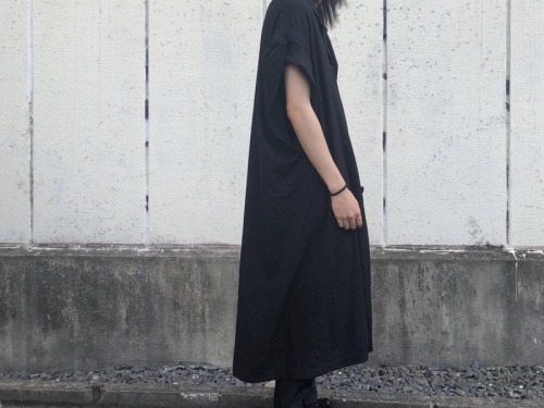 ヨウジヤマモトプールオムのロングシャツ