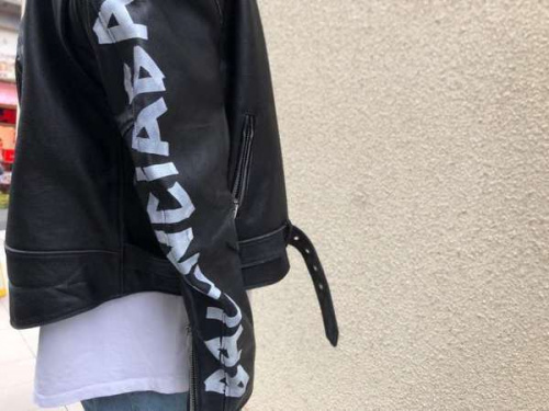 BALENCIAGAのバレンシアガ