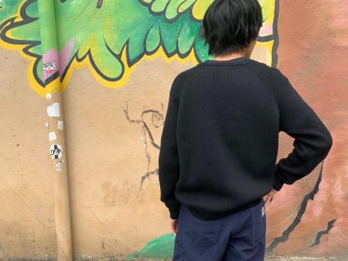 ニットのエディ・スリマー