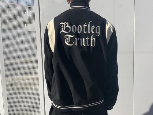 アンダーカバー ジュン タカハシのスタジャン Bootleg Truth