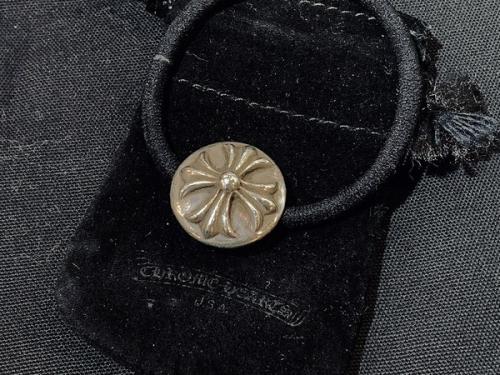 クロムハーツのコンチョヘアーバンド