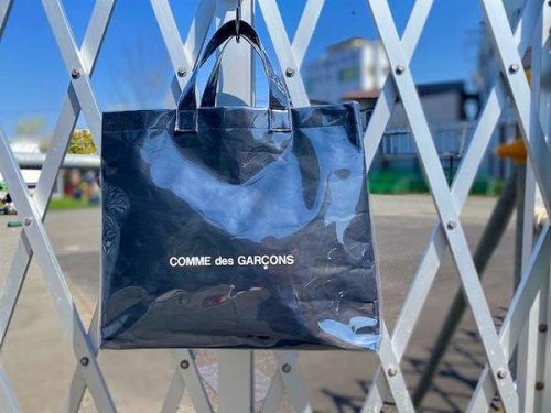 ドメスティックブランドのCOMMEdesGARCONS