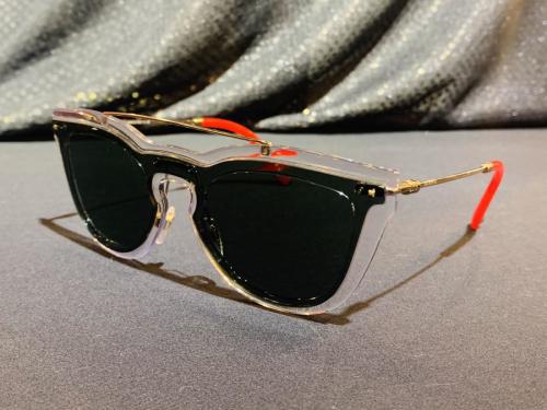 VALENTINOのヴァレンティノ