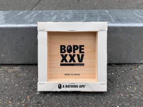 A BATHING APE　XXVのエイプ