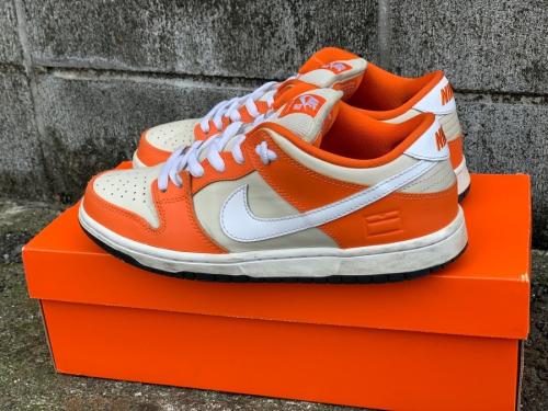ナイキエスビーのSB DUNK LOW