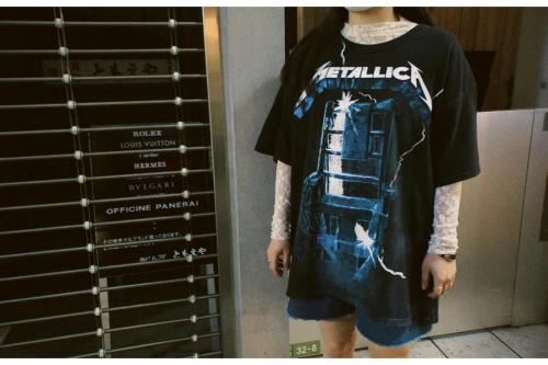 バンドTシャツのバンドティーシャツ