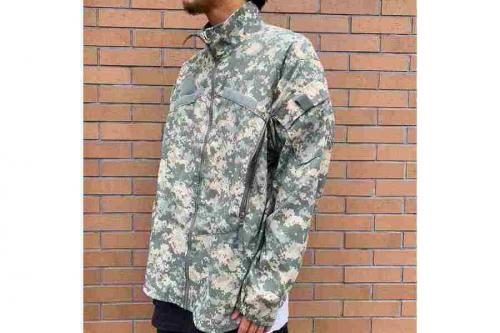 US ARMYのユ-エスア-ミ-