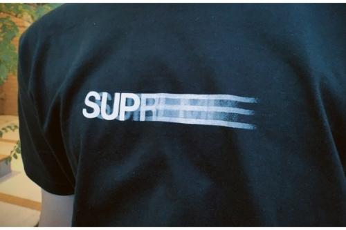 SUPREMEのシュプリーム