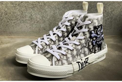 Dior×STUSSYのディオール　×　ステューシー