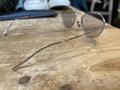 サングラスのメンズ