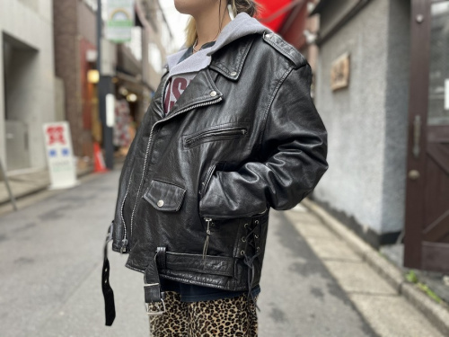 ヴィンテージアイテムのBARNEYS