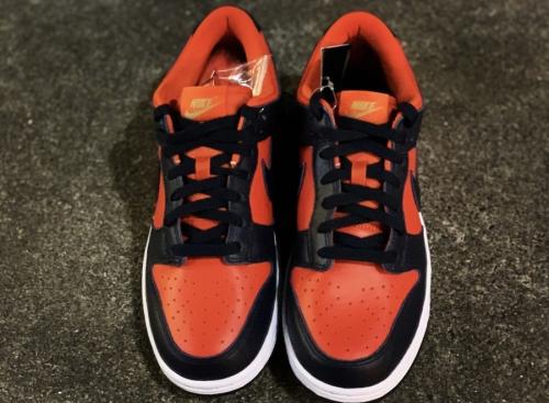 ナイキエスビーのDUNK LOW