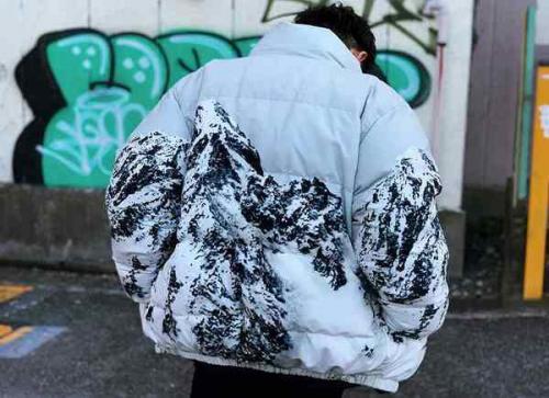 FIRST DOWN × weberのファーストダウン × ウェーバー