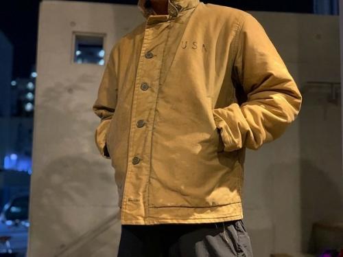 ユーエスネイビーのN-1デッキジャケット