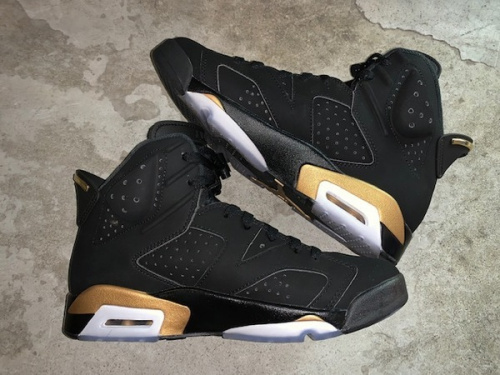 スニーカーのNIKE