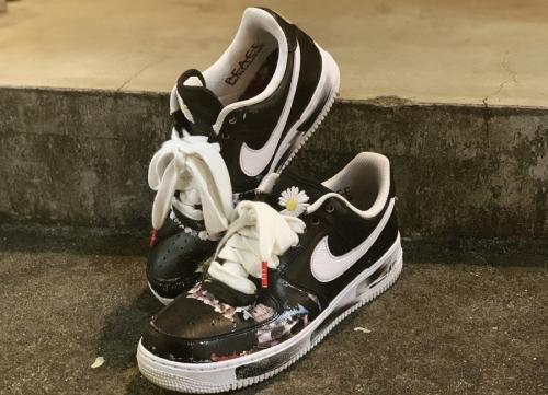 Marilyn Manson、Kurt Cobain、Nirvana、AKIRAのCarhartt　NIKE　AIR JORDAN　SB　DUNK　NIKE AIR FORCE