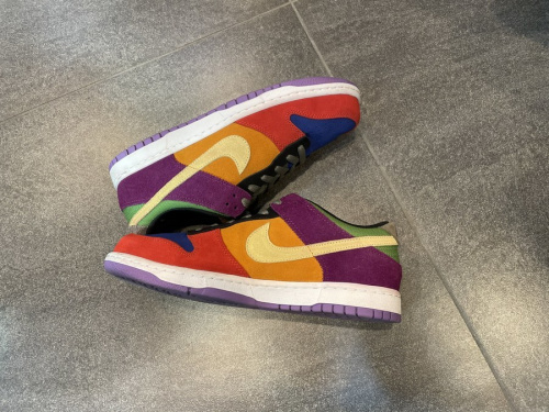 スニーカーのNIKE