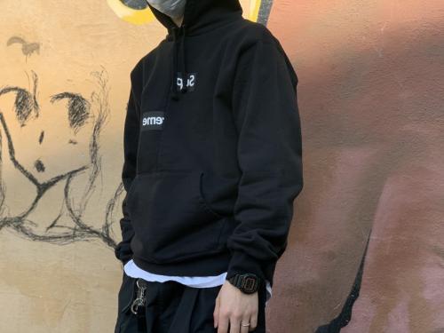 Supreme × COMME des GARCONS SHIRTのシュプリーム × コム・デ・ギャルソン・シャツ