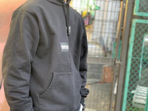 シュプリーム × コム・デ・ギャルソン・シャツのスプリットボックスロゴパーカー