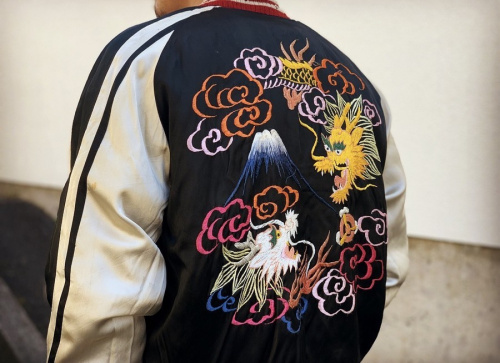 ヴィンテージアイテムのスーベニアジャケット