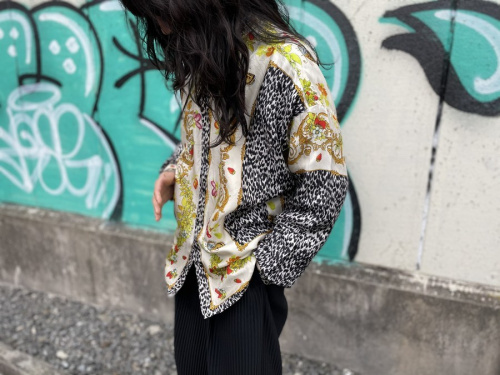 ヴィンテージアイテムのVERSACE　