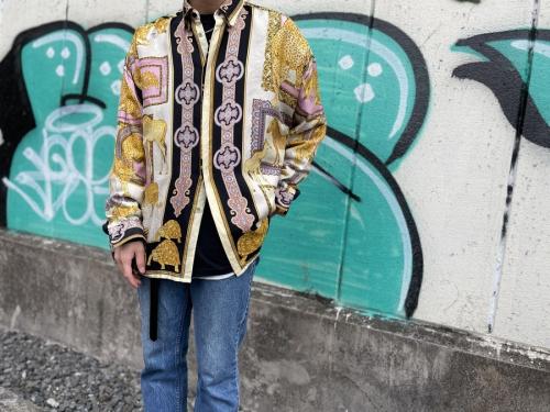 VERSACE　のヴェルサーチ