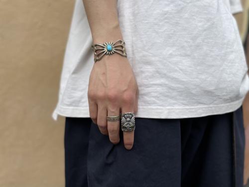 インディアンハンドメイドのインディアンジュエリー