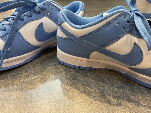ナイキのDUNK LOW