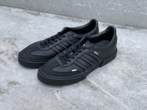 adidas×OAMCのアディダス×オーエーエムシー