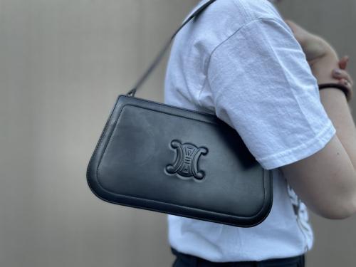 オールドハンドバッグのMA00/2