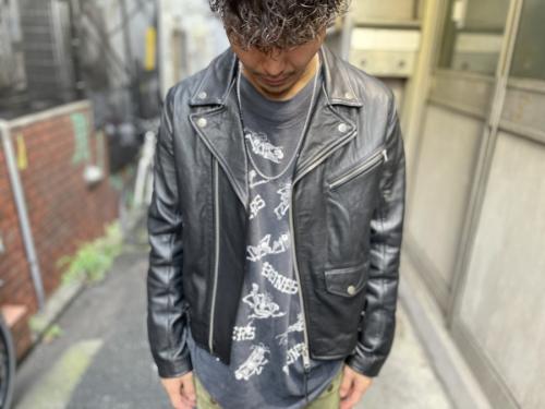 アヴェック セ フレール アート カムズ ファーストのライダースジャケット