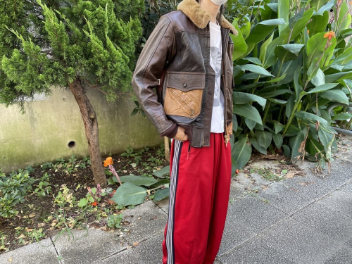 ドメスティックブランドのREBUILD by NEEDLES