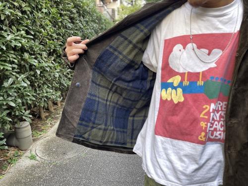 ウールリッチの60'Sコーデュロイジャケット