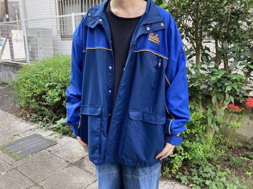 adidasのアディダス