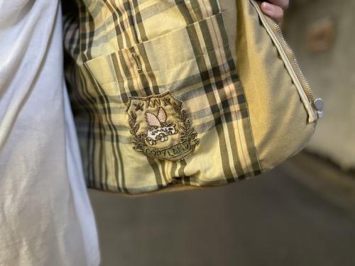 モールスキンベストウィズスエードの下北沢メンズ