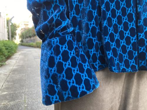 グッチのオールドベロアGGシャツ