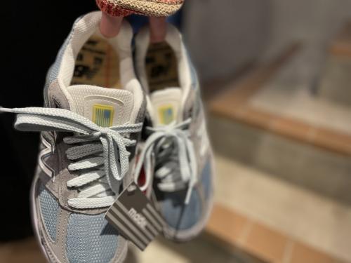 ニューバランス × アキオハセガワ × エスエスズィーのM990BE5