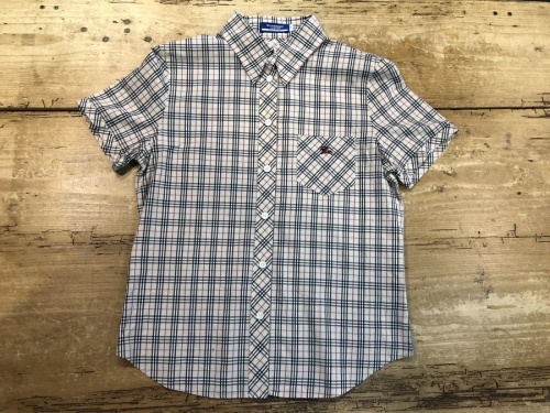 ナチュラルブランドのY2K