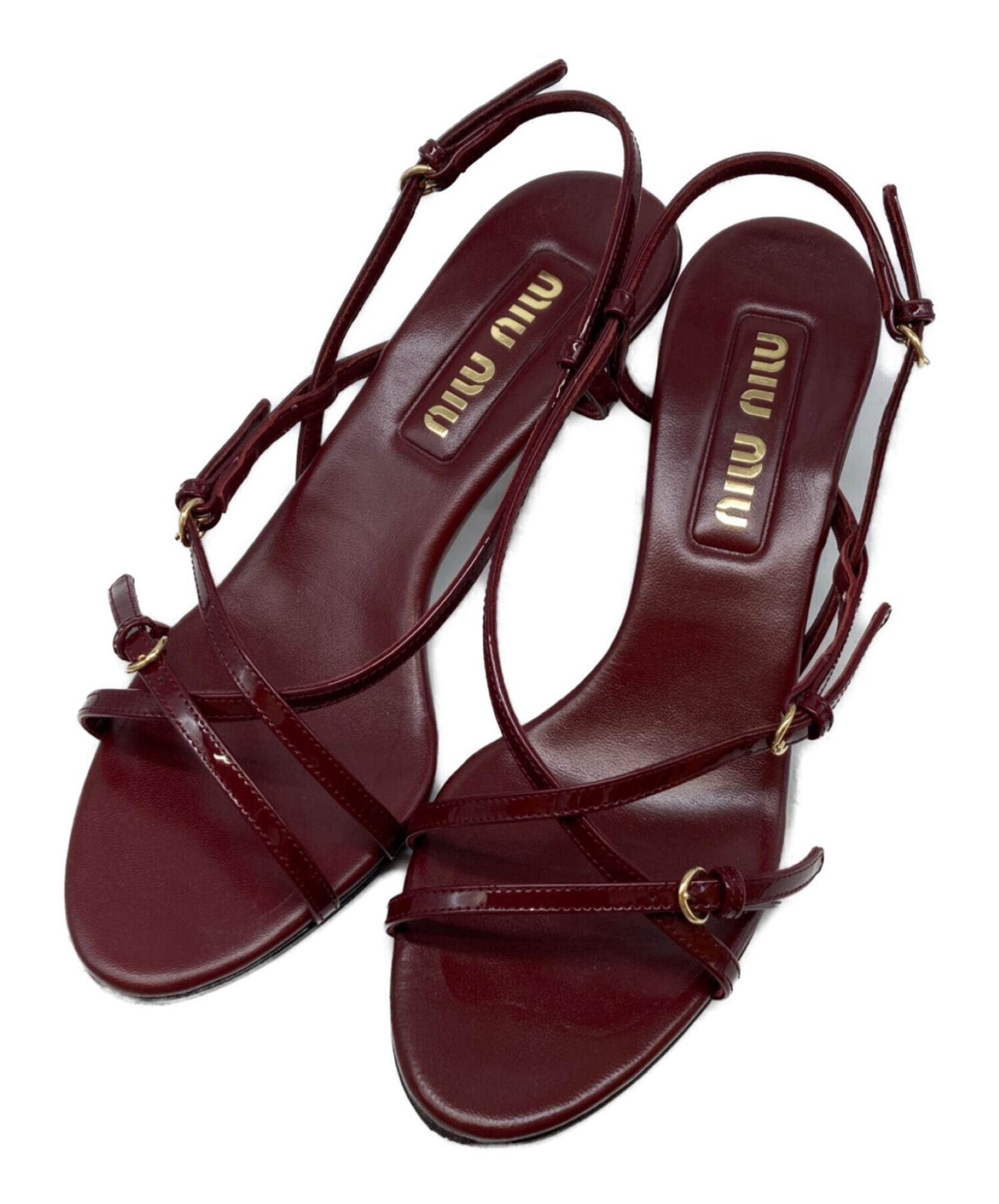 ミュウ様オーダー MIU MIU / ミュウミュウ】 PATENT LEATHER SANDALS | ボルドーが彩る