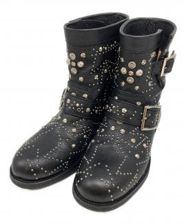「ラグジュアリーブランドのJimmy Choo 」