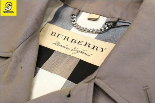 ビジネスアイテムのBURBERRY BLACK LABEL