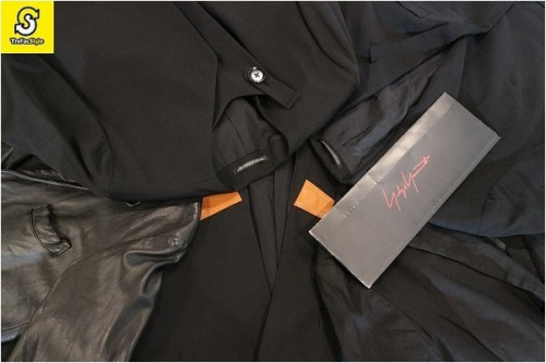 Yohji Yamamotoのヨウジヤマモト