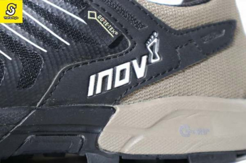 アウトドアブランドのinov-8